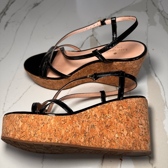 Size 8 Kate Spade Wedge Sandals - Picture 3 of 6